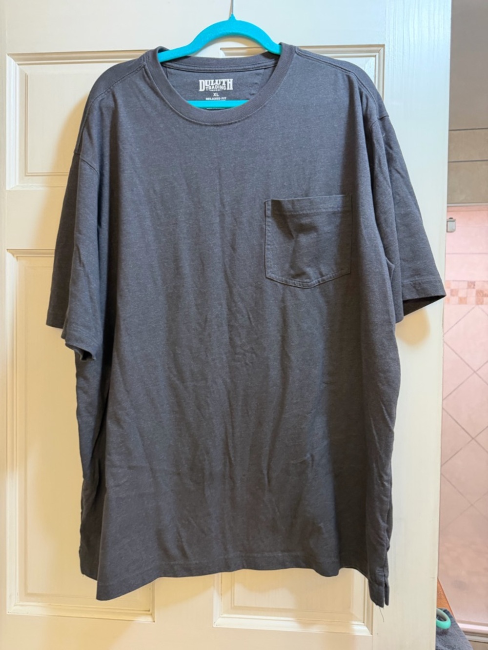 Duluth Trading Co Gray Short-Sleeve Pocket Tee